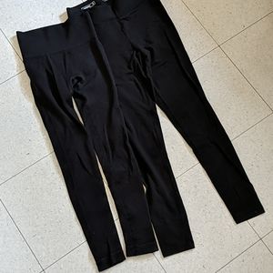 LAST CALL! 2 for 1 black leggings!